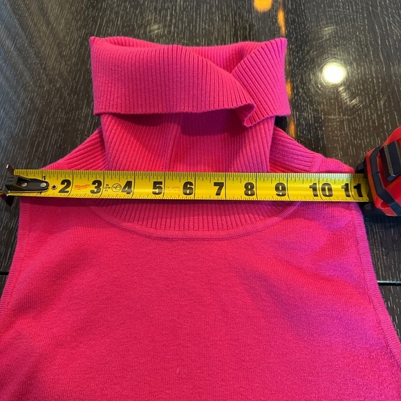 👗Flora Bea NYC sleevless turtleneck knit top magenta bright pink size S - Picture 4 of 8